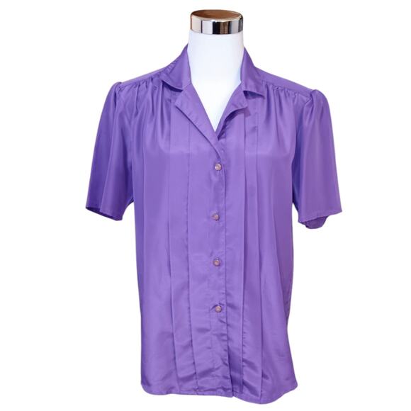 VINTAGE 80s 90s Blouse Top M/L(READ) Purple Tucks Pearlized Buttons Short Sleeve - Picture 2 of 8